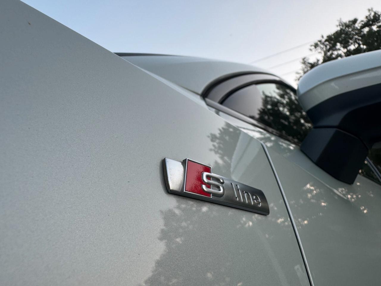 Audi Q3 40 TDI quattro S tronic S line edition