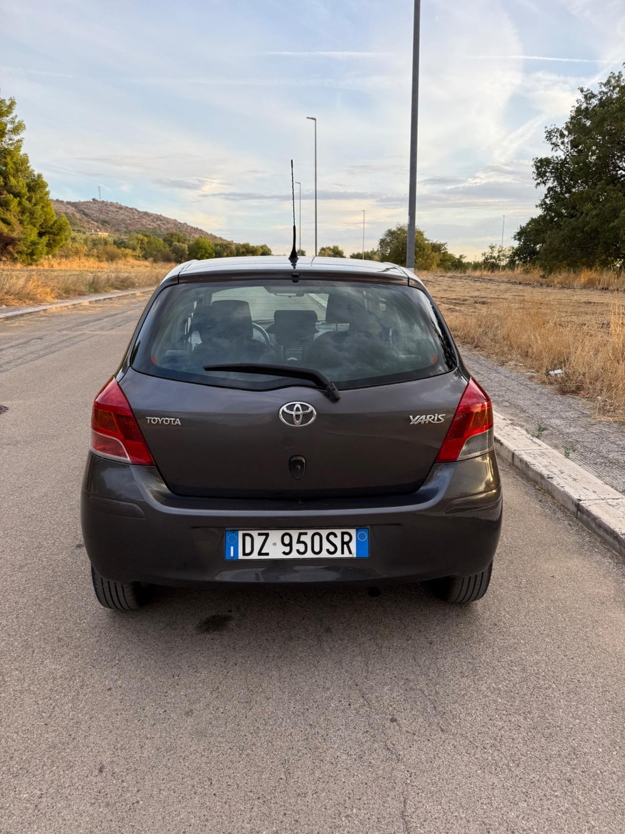 Toyota Yaris 1.3 5 porte M-MT Sol