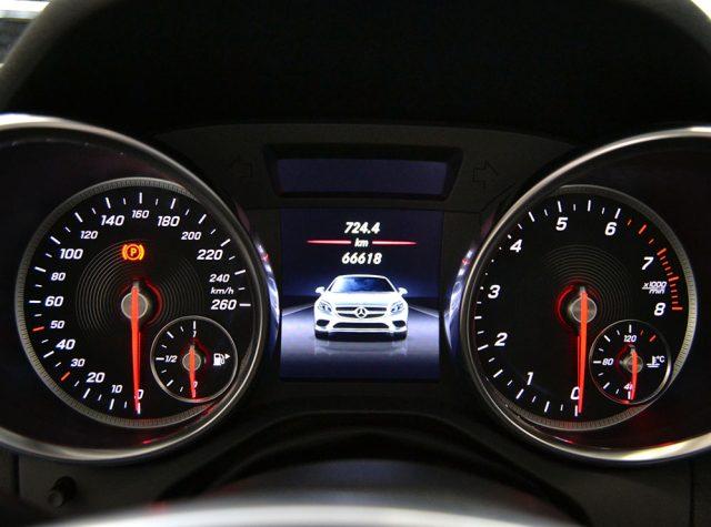 MERCEDES-BENZ SLC 200 Sport Automatica - Tetto Panoramico - Led - Pelle