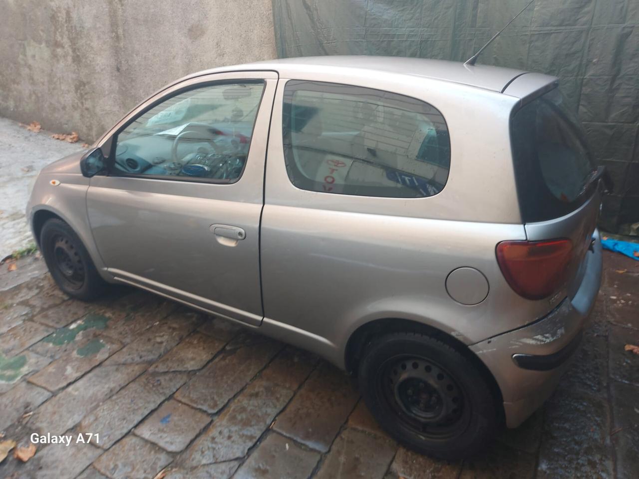 Toyota Yaris 1.3i 16V cat 3 porte Sol Blue