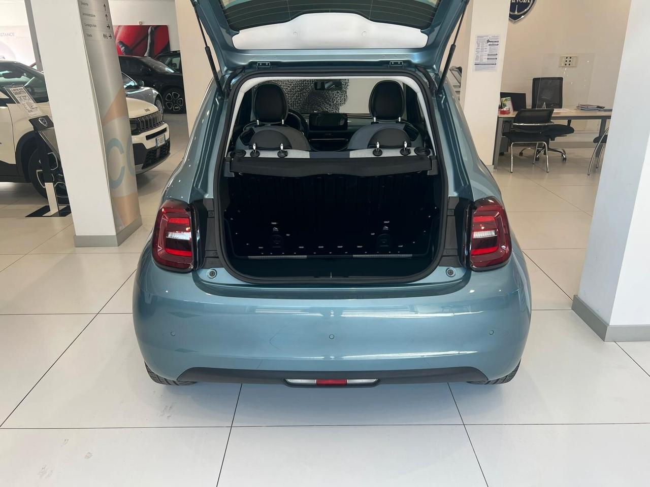 Fiat 500 500e 3+1 42 kWh Icon