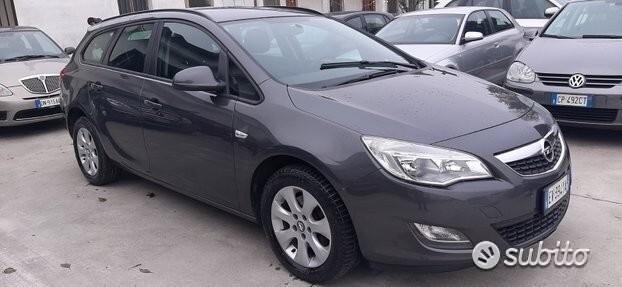 Opel Astra 2.0 CDTI 160 CV Station Wagon sport turer