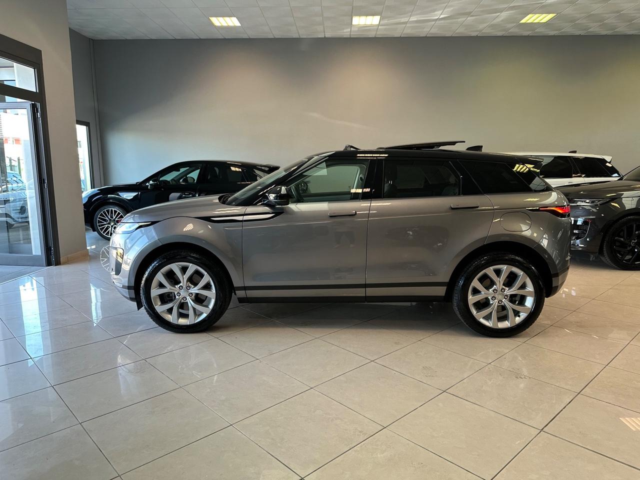 Land Rover Range Evoque 1.5 I3 PHEV 300 CV AWD Auto R-Dynamic HSE