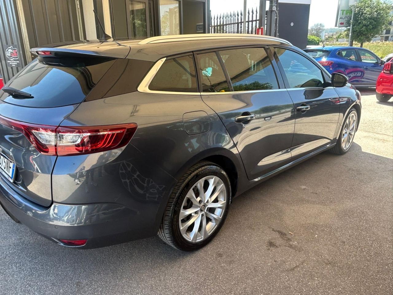 Renault Megane Mégane Sporter dCi 8V 110 CV EDC Energy Bose