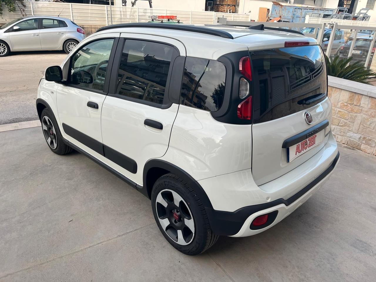 Fiat Panda 1.0 FireFly S&S Hybrid City Cross