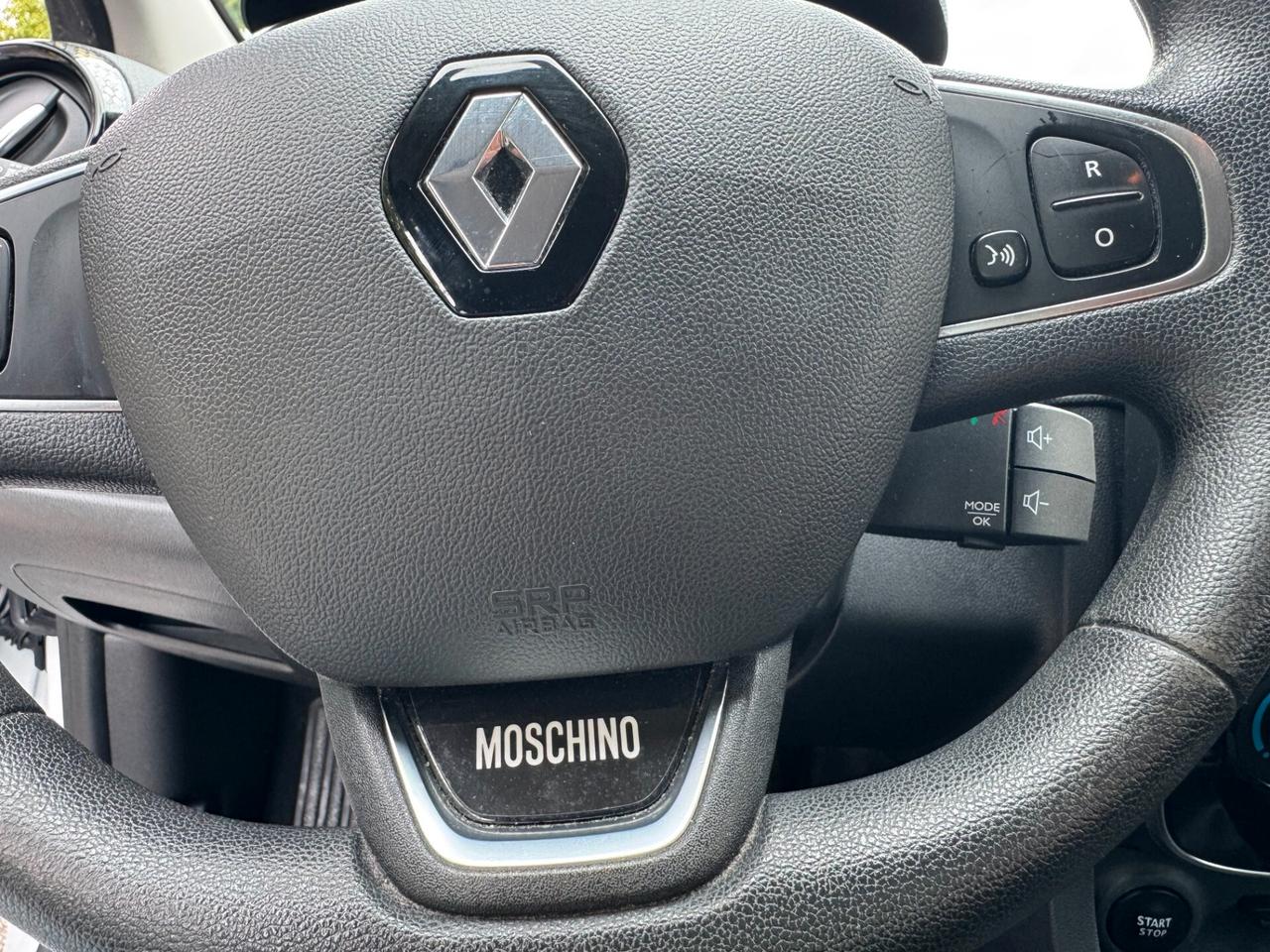 Renault Clio dCi 8V 75 CV 5 porte Moschino Zen