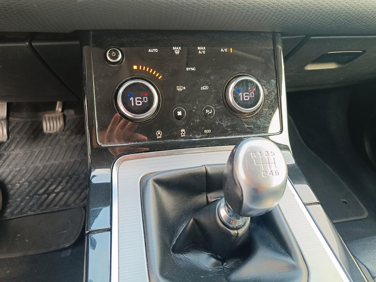 Land Rover Range Evoque 2.0D I4-L.Flw 150 CV R-Dynamic S