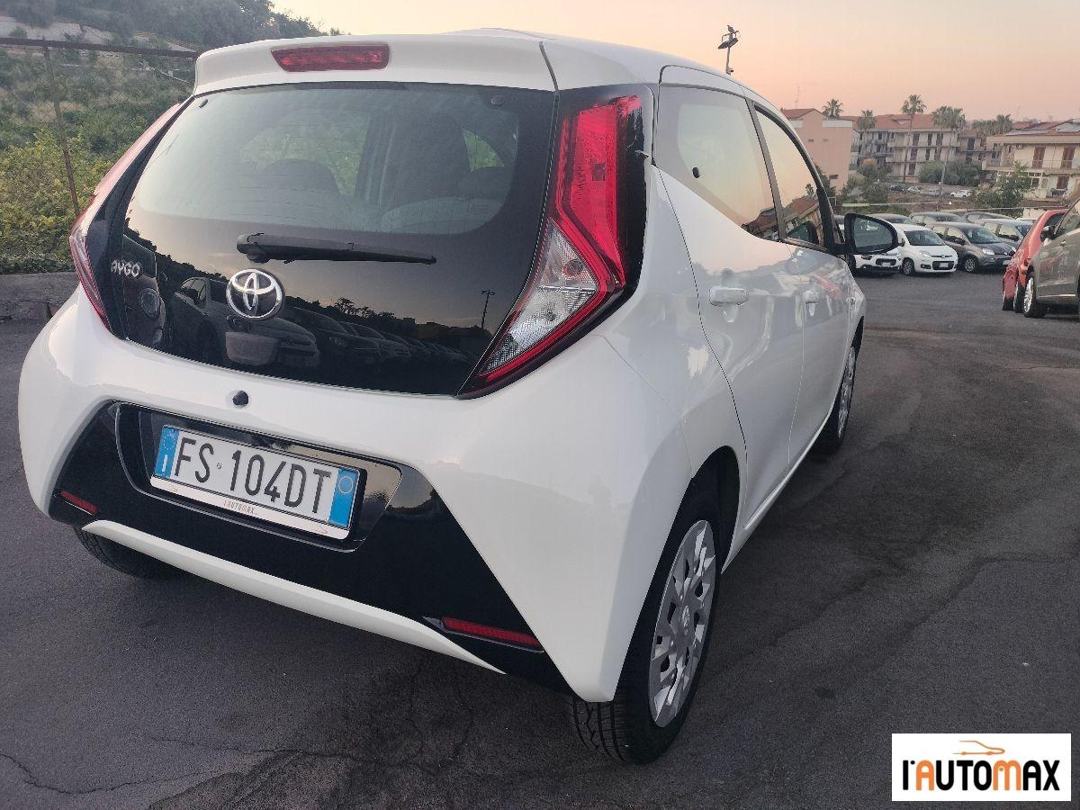 TOYOTA - Aygo 5p 1.0 x-cool 72cv