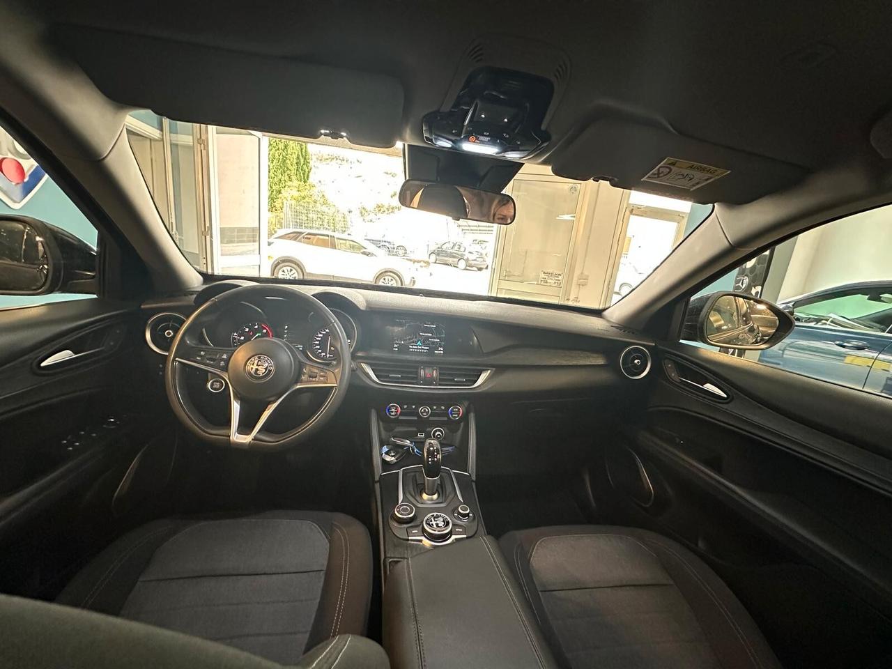 Alfa Romeo Stelvio 2.2 Turbodiesel 160 CV AT8 RWD Business