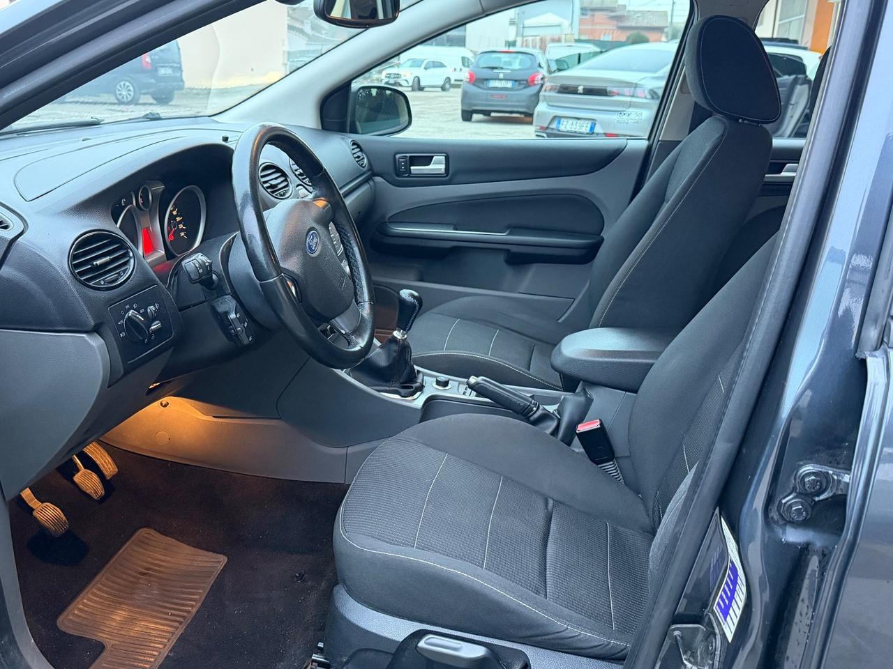 Ford Focus 1.6 TDCi (110CV) SW Titanium Neopatentati