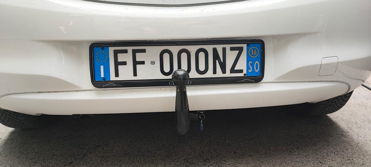 OPEL CORSA 1.4cc 90Cv Benzina Manuale Gancio Traino