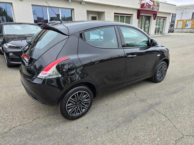 LANCIA Ypsilon 1.2 69 CV 5 porte S&S Elefantino Blu NEOPATENTATI