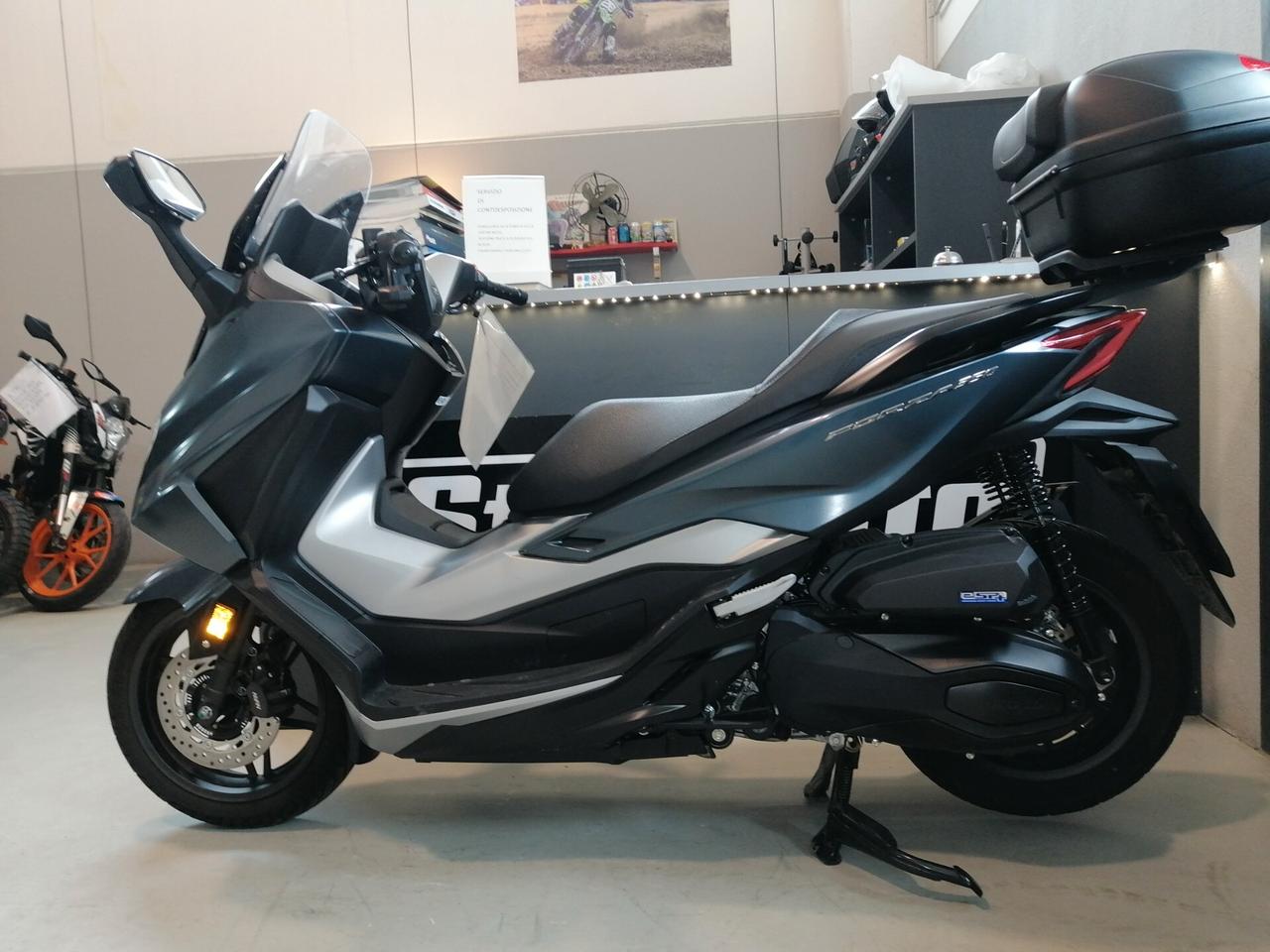 Honda Forza 350 finanziabile