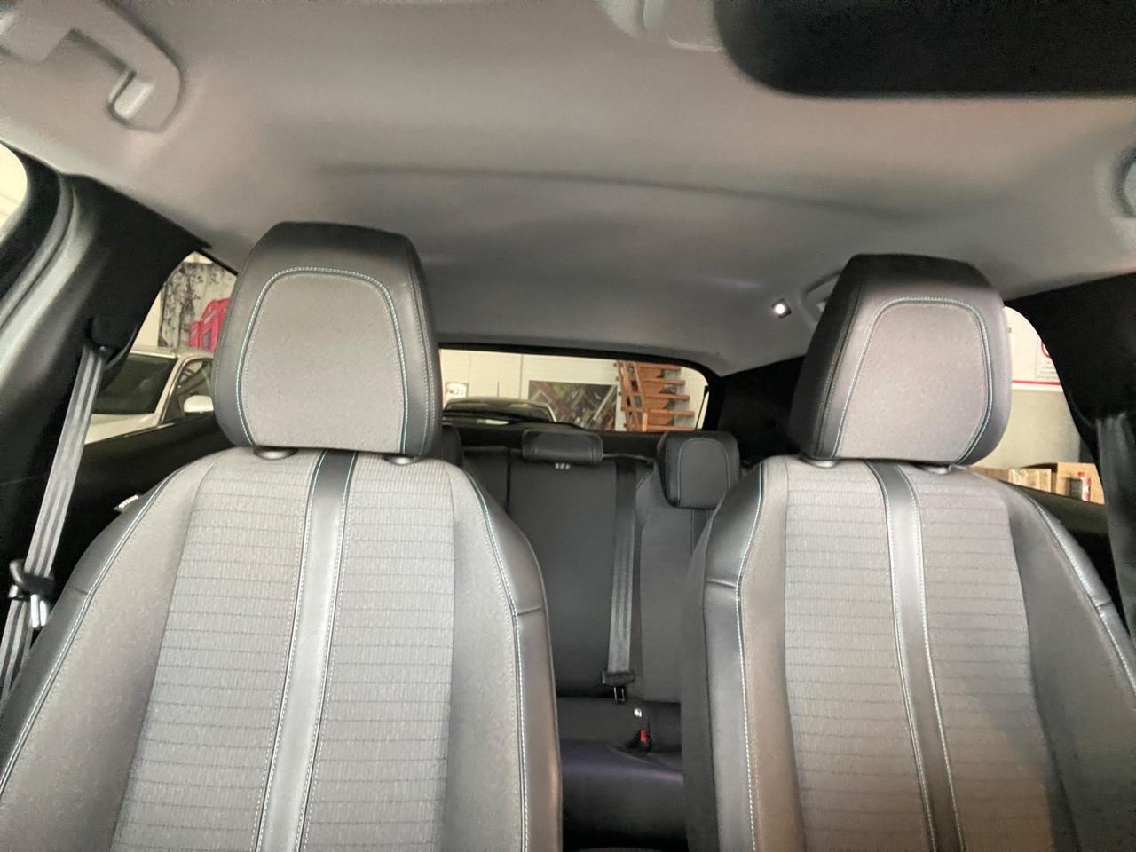 Peugeot 2008 BlueHDi 110 S&S Allure Pack