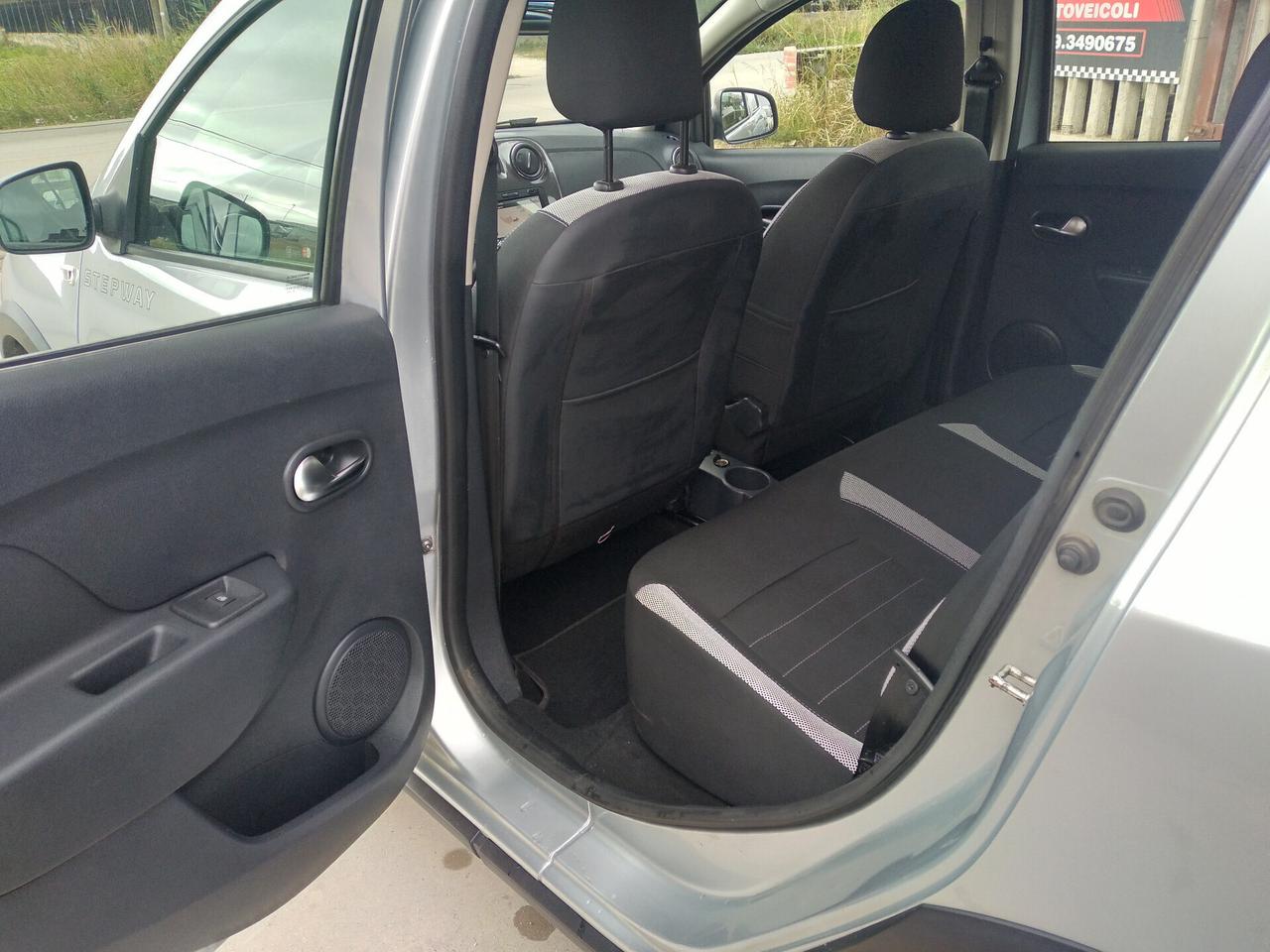 Dacia Sandero Stepway 1.5 Blue dCi 95 CV Comfort