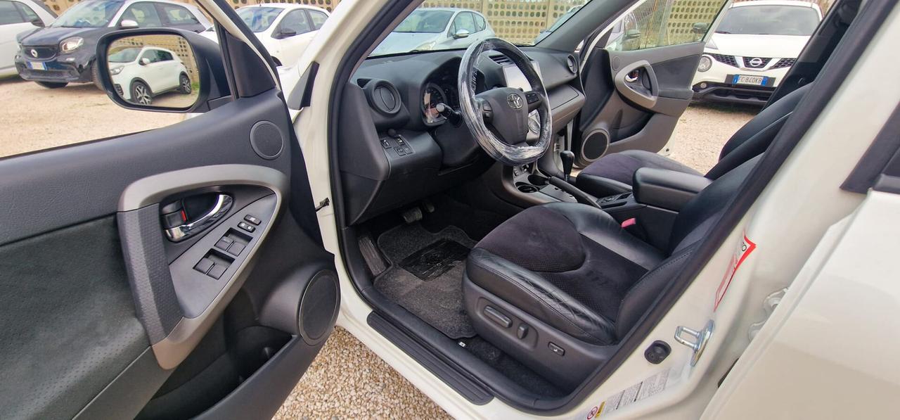 Toyota RAV4 Crossover 2.2 D-Cat A/T 150 CV Style