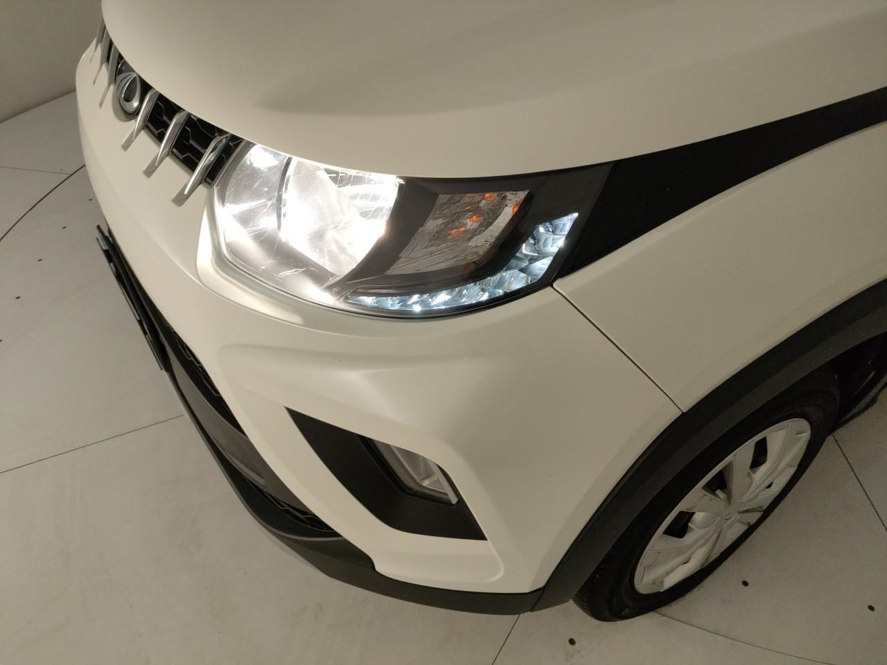 MAHINDRA KUV100 1.2 K6+