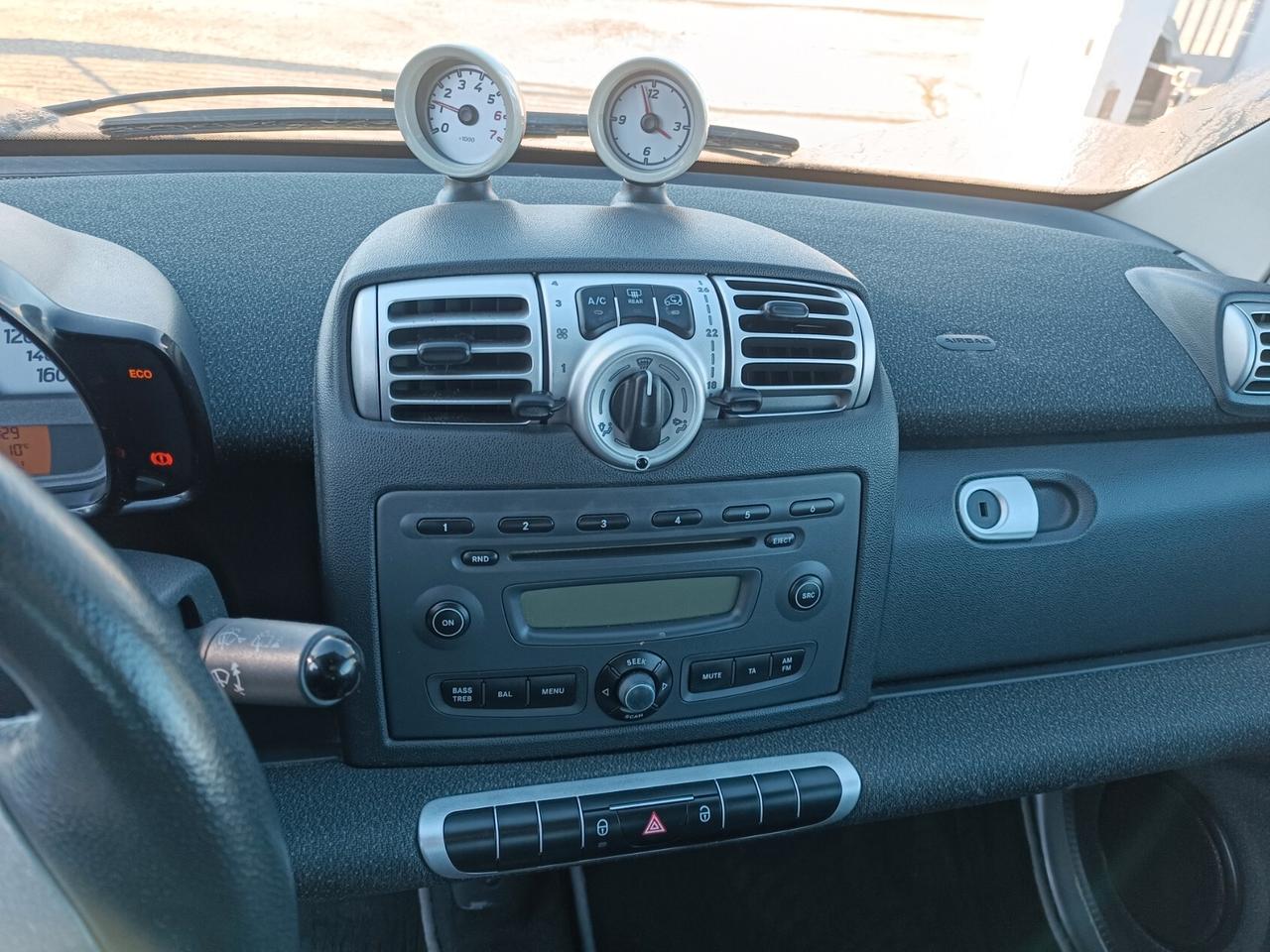 Smart ForTwo 1000 52 kW coupé passion