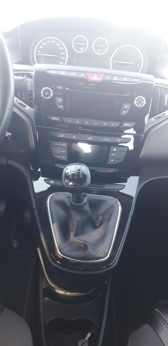 LANCIA - Ypsilon - 1.3 MJT 16V 95 CV 5p. S&S Gold
