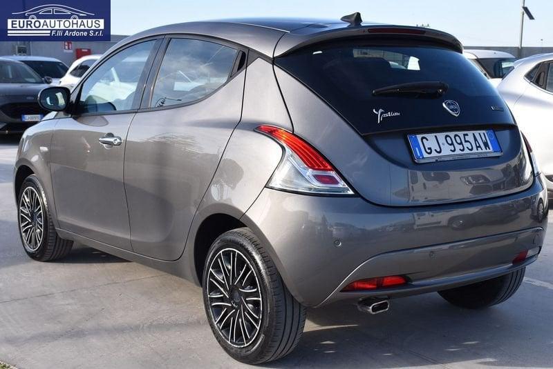 Lancia Ypsilon 1.0 FireFly 70cv S&S Hybrid GOLD