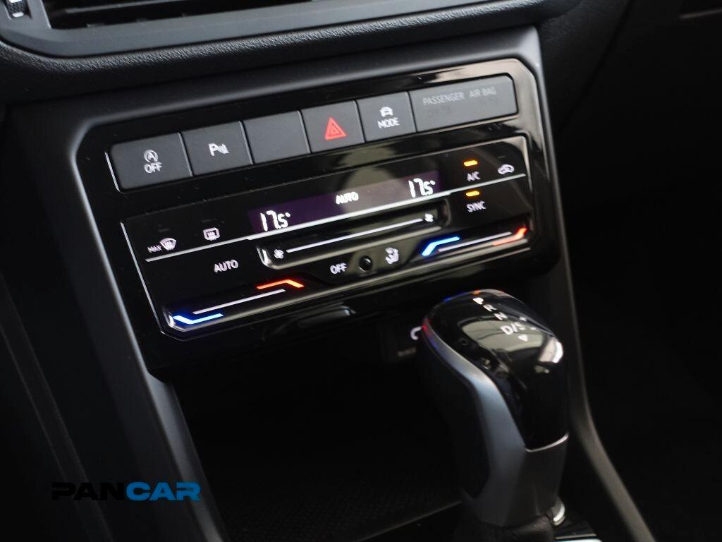 Volkswagen T-Cross 1.5 TSI DSG R-LINE