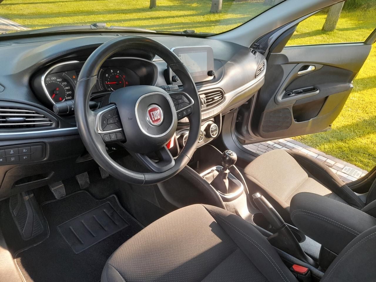 Fiat Tipo 1.6 M-jet 120cv *LOUNGE-FULL OPTIONAL*