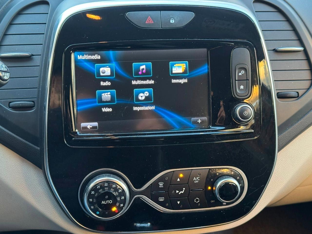 RENAULT CAPTUR 1.5 DCI E6 110 CV. NAVI+CERCHI+RETROCAMERA