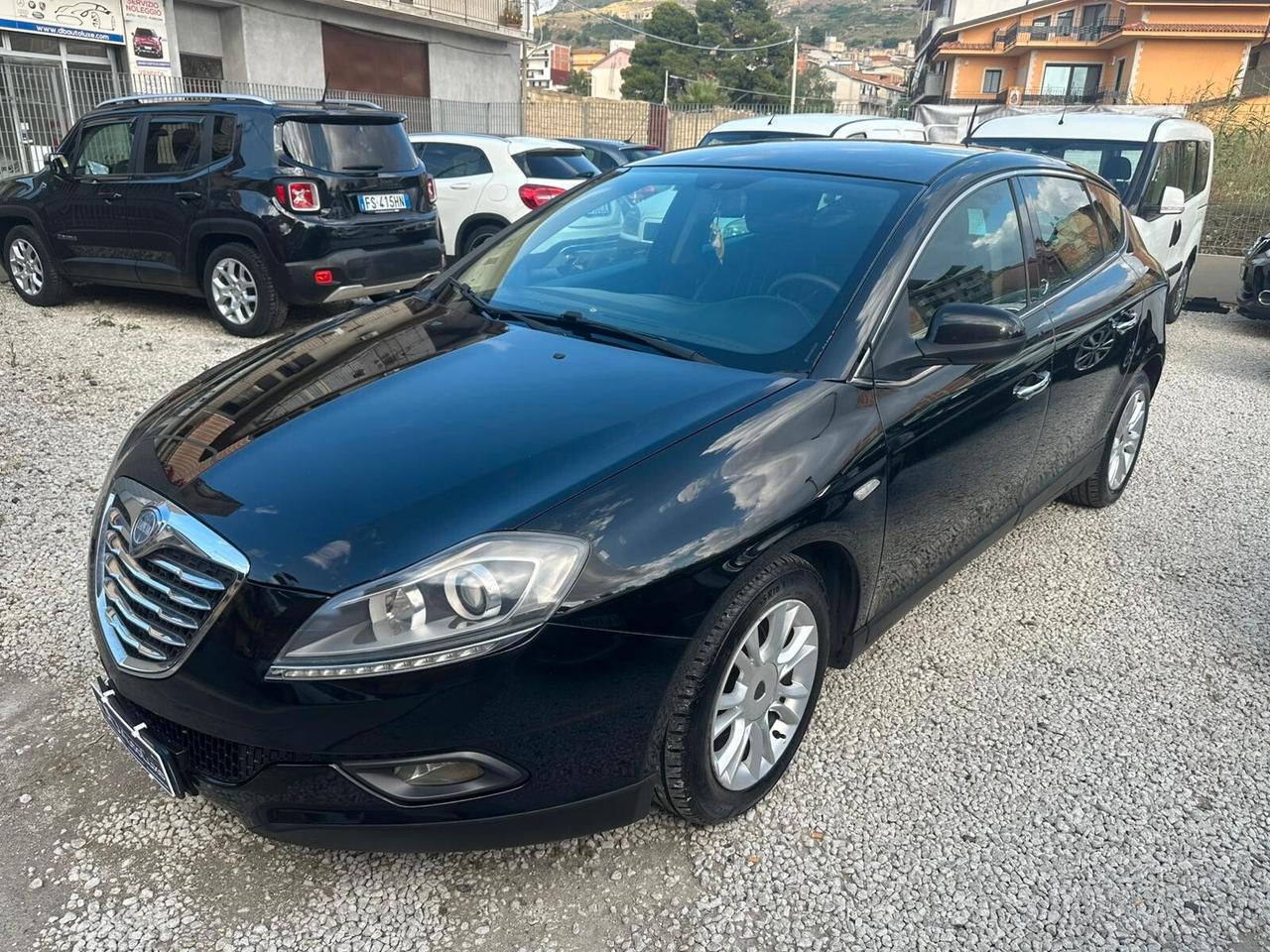 Lancia Delta 1.6 MJT DPF Gold