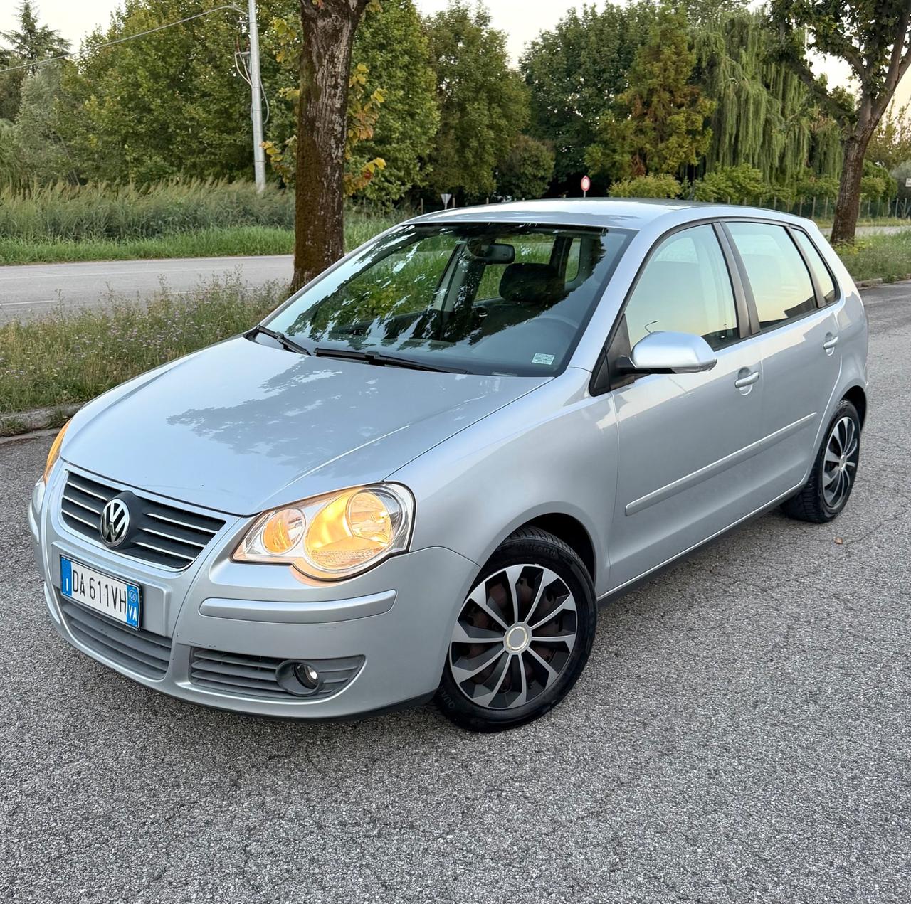 Volkswagen Polo 1.4/80CV TDI 5p. Sportline
