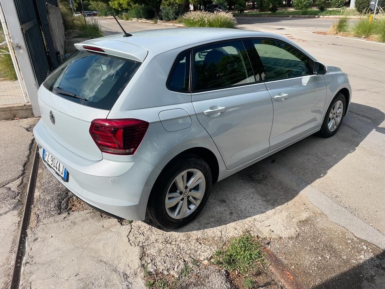 Volkswagen Polo 1.0 TSI DSG 5p. Comfortline BlueMo