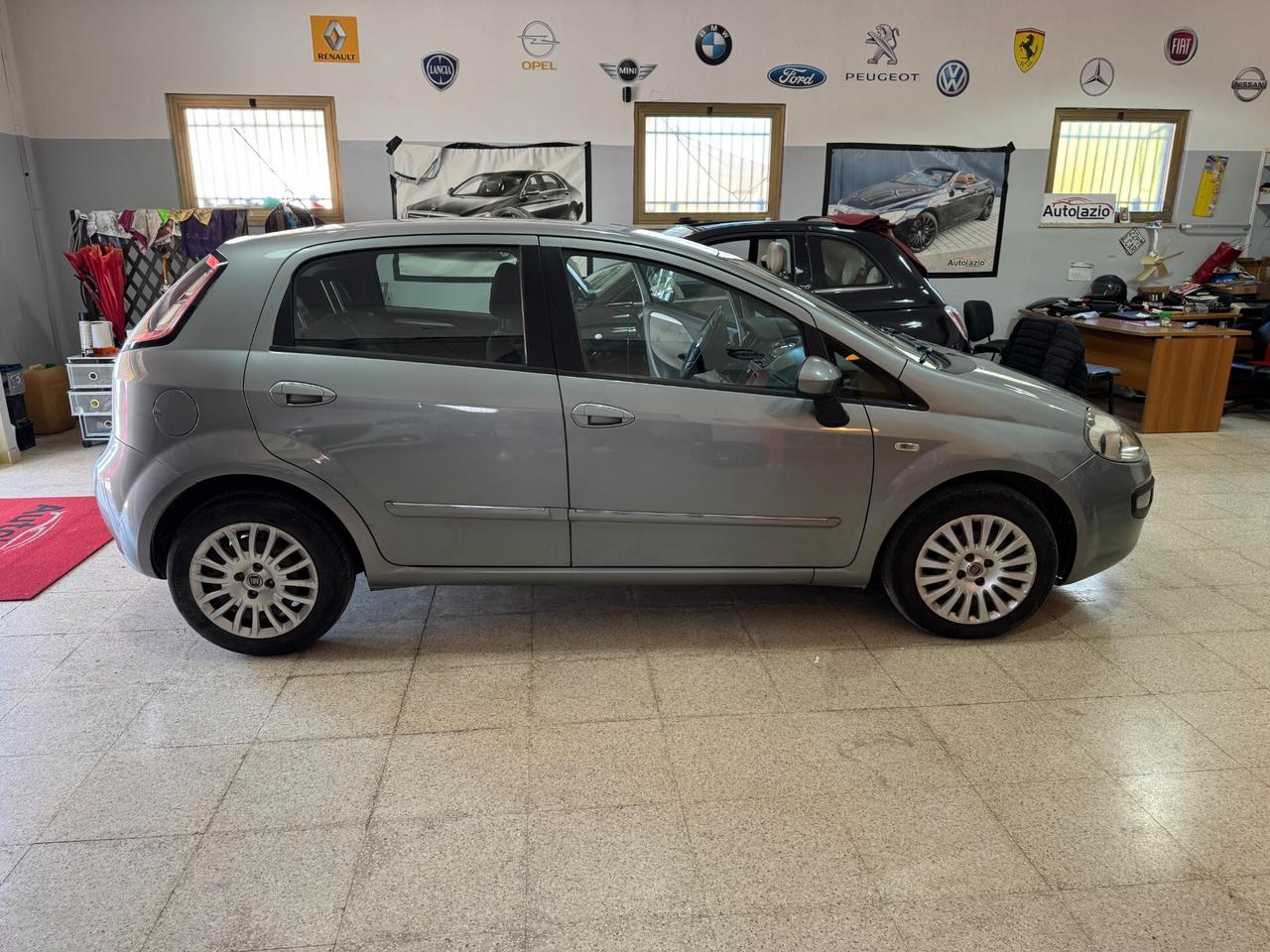 Fiat Punto Evo Punto Evo 1.3 Mjt 75 CV MOTORE NUOVO - OK NEOPATENTATI