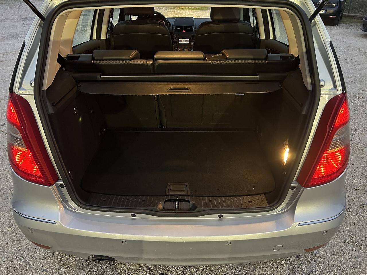 MERCEDES CLASSE A 160 95CV UNICO PROPRIETARIO