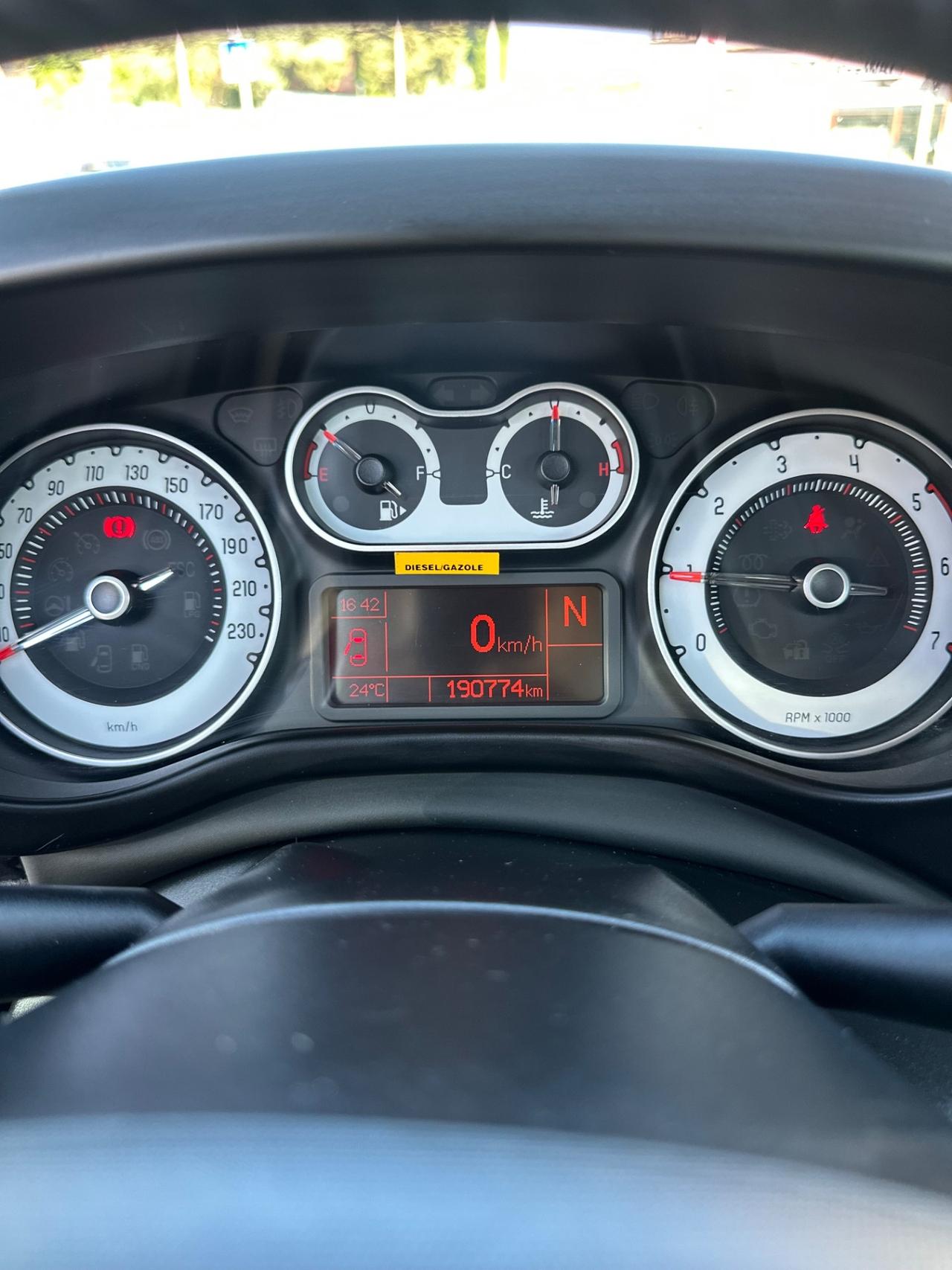 Fiat 500L 1.3 Multijet 95 CV Dualogic Lounge