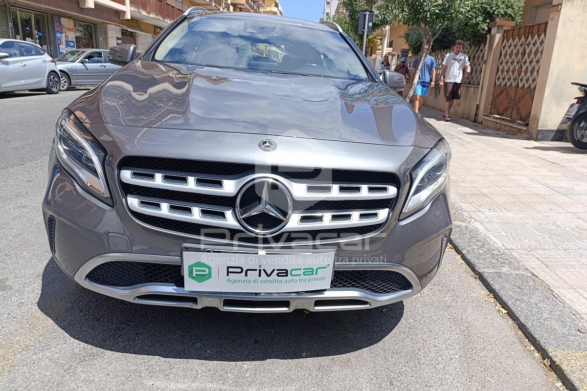 MERCEDES GLA 200 d Automatic 4Matic Premium