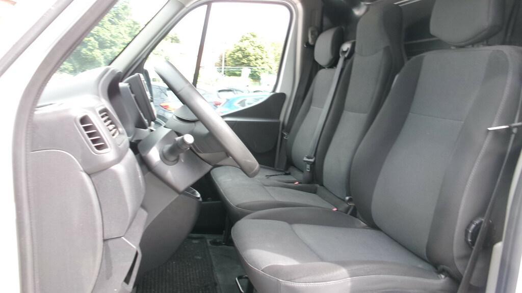 Renault Master T28 2.3 dci 135cv L1H1 Ice E6d-temp