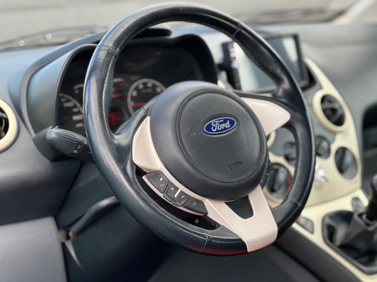 Ford Ka 1.3 TDCi 75CV Titanium