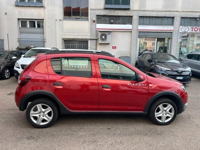 Dacia Sandero Stepway 0.9 Prestige NEOPATENTATI