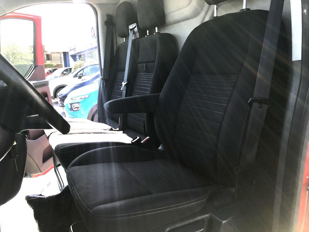 FORD TRANSIT CUSTOM TITANIUM VAN 2.0 ECOBLUE HYBRID 130CV