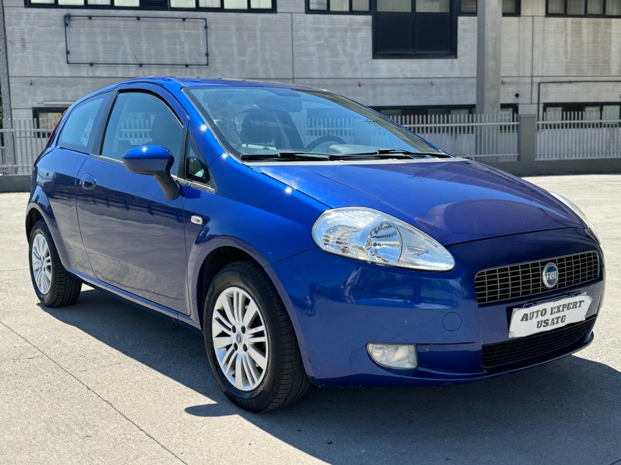 Fiat Grande Punto 1.4 Starjet 16V 3P. Giugiaro Sport