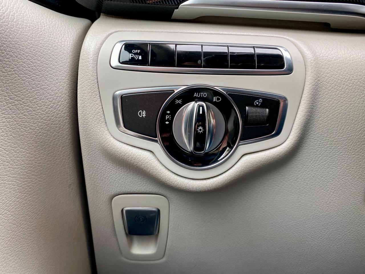 Mercedes-Benz V 220 d Long Executive auto 163cv