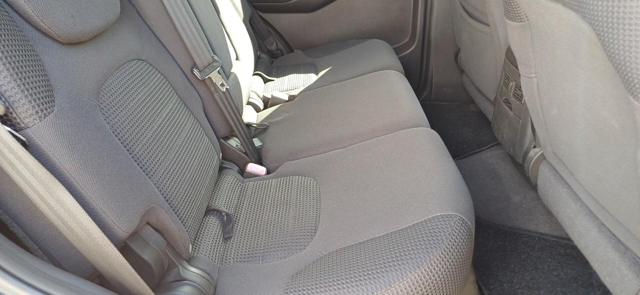 Nissan Pathfinder 2.5 dCi 4x4 7p