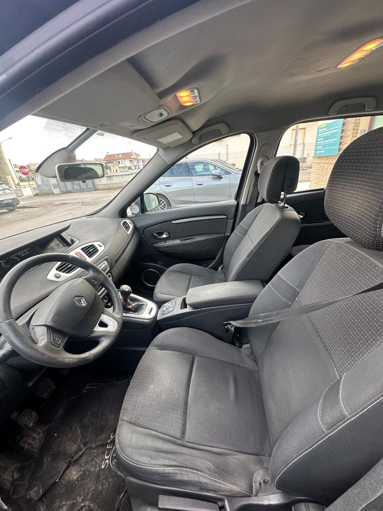 Renault Scenic Scénic X-Mod 1.5 dCi 110CV Luxe 2010