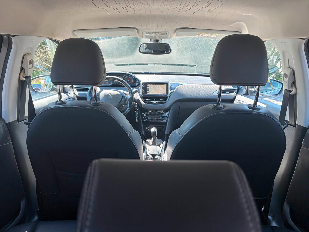 Peugeot 2008 BlueHDi 100 Allure