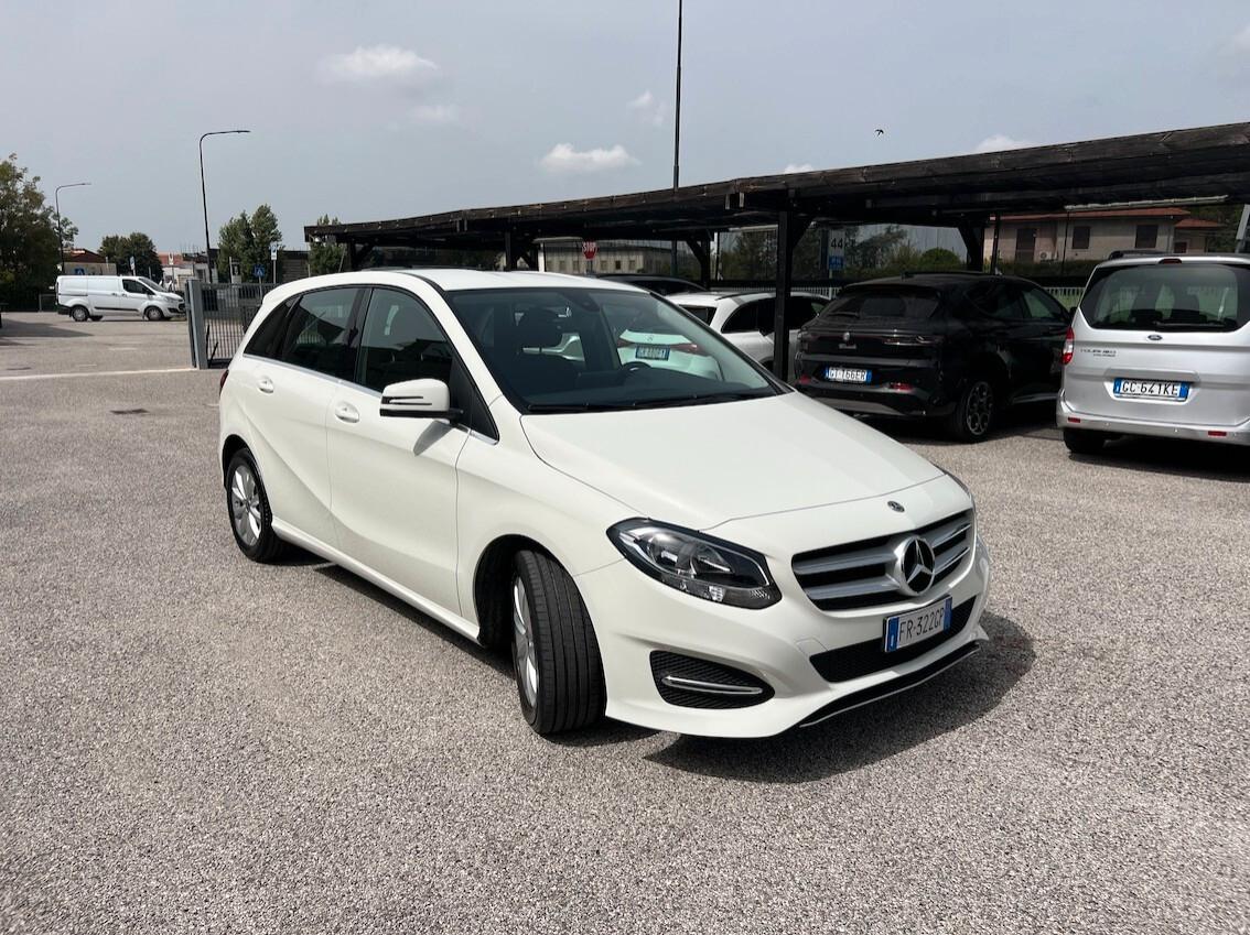 Mercedes-Benz B 180 1.5 d 110 cv executive auto Navi unico proprietario