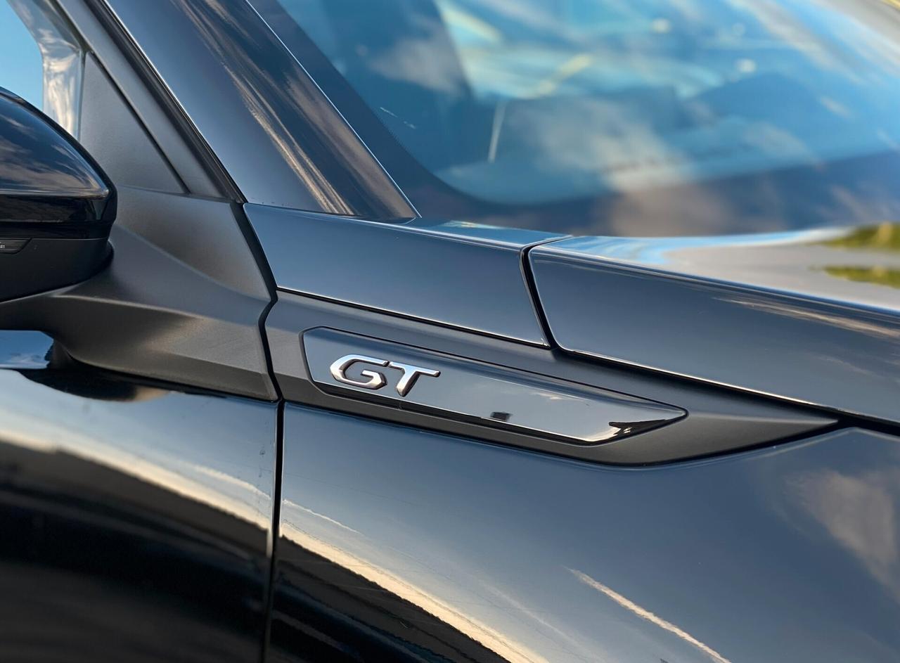 Peugeot 2008 GT Pack 1.5 bluehdi 130CV