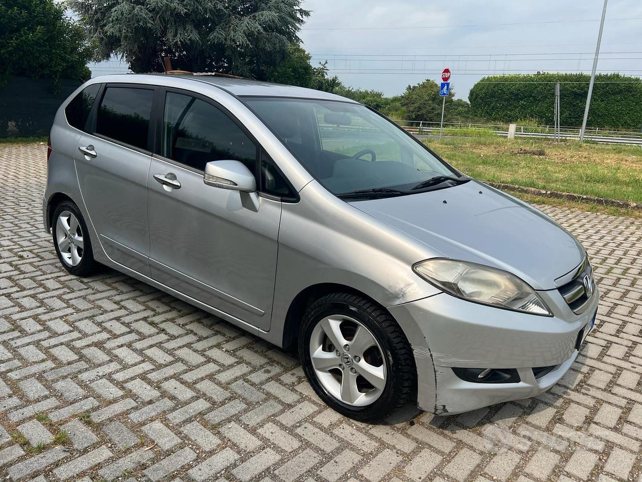 Honda Fr-v