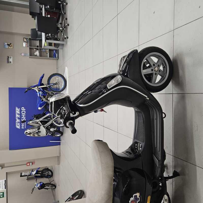 Vespa LX 50 4T - 2012