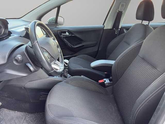 Peugeot 208 BlueHDi 100 S&S 5 porte Allure
