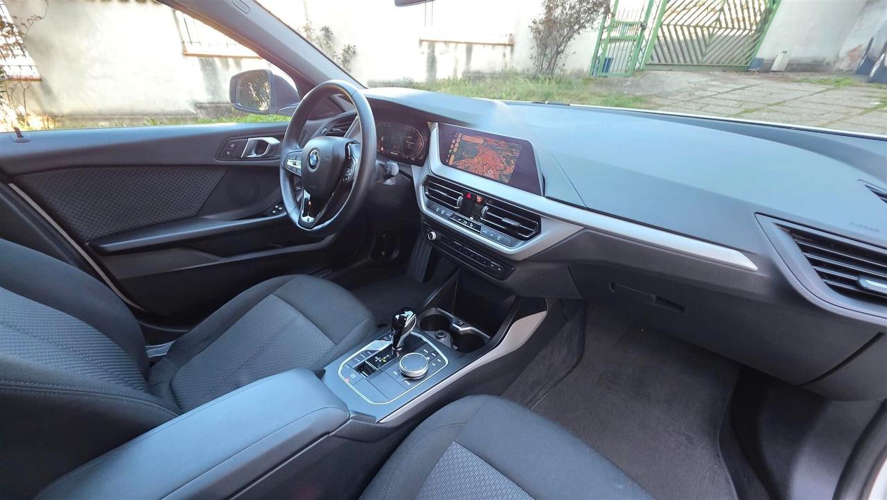 Bmw 116 116d 5p. Aut. Business Advantage