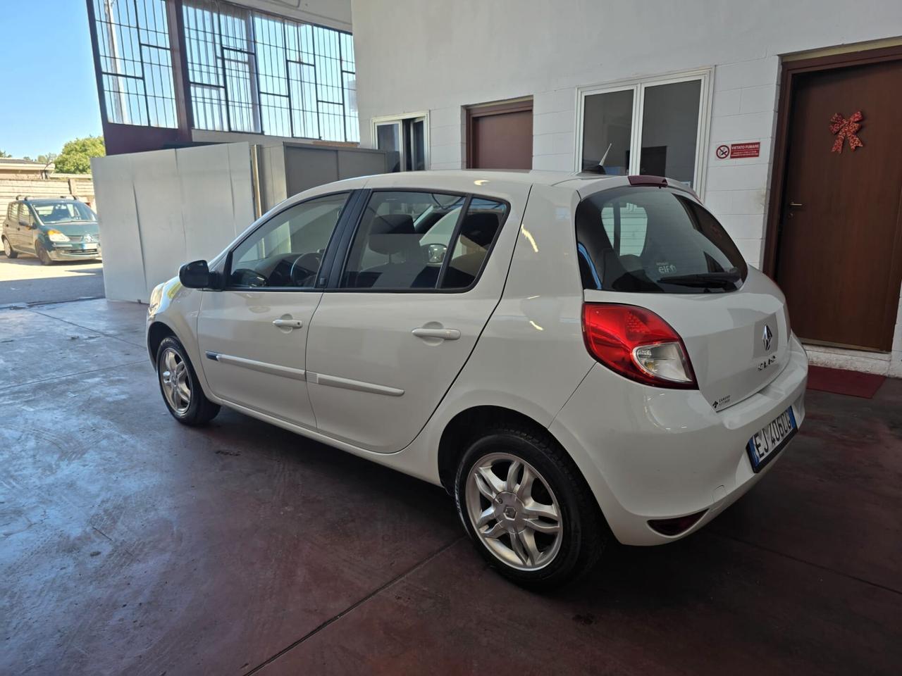 Renault Clio 1.2 16V 5 porte GPL Dynamique NEOPAT